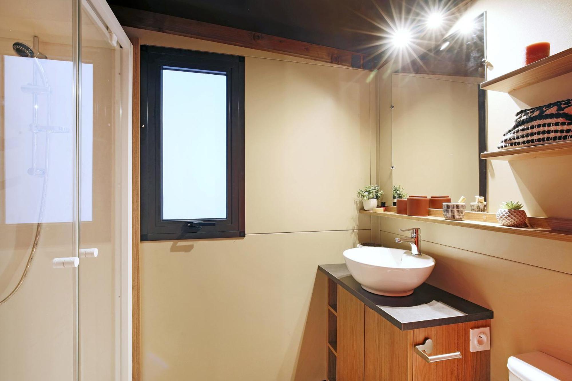 Huttopia de Roos Stegeren Habitación foto