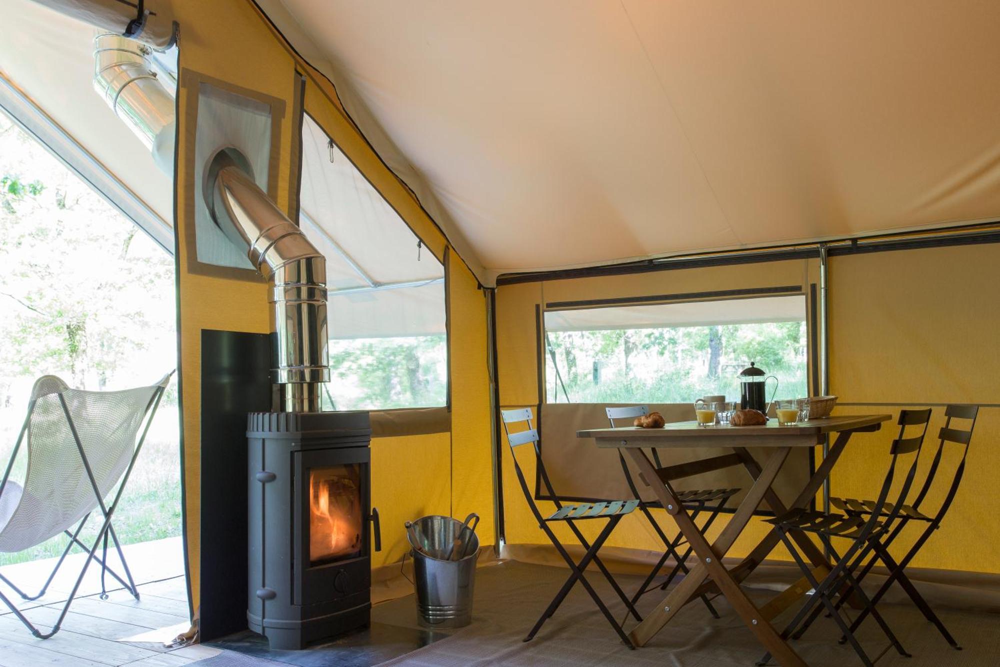 Huttopia de Roos Stegeren Habitación foto
